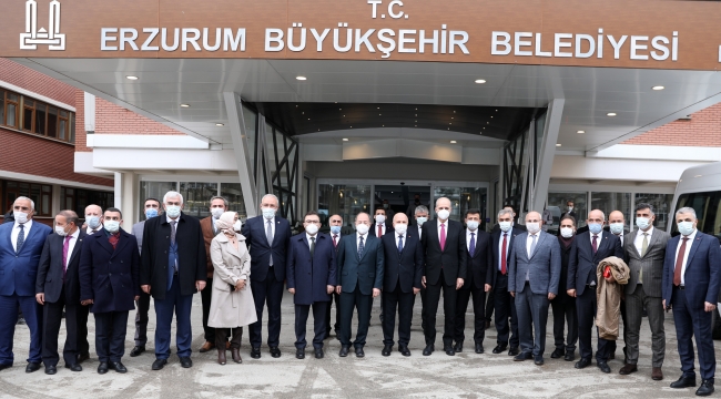 Ak Parti Genel Başkan Vekili Prof.Dr. Kurtulmuş'tan Büyükşehir'e Ziyaret