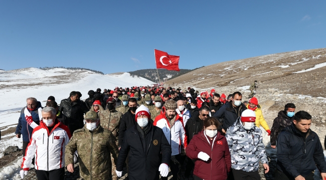 Millî Savunma Bakanı Hulusi Akar, Sarıkamış Harekâtı'nın 107'nci Yılı Anma Etkinliklerine Katıldı