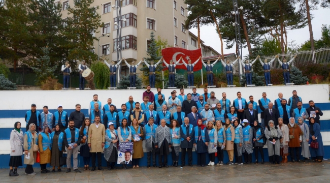 DEVA Erzurum'dan Miting Öncesi Yürüyüş Yaparak Halkı Mitinge Davet Ettiler