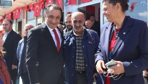 Koç, 'Dadaşlar, Ülkeyi Tek Bir Kişi mi Yönetmeli, Yoksa Ortak Akıl mı?' Tercihi Yapacak!'  