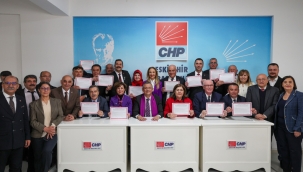 CHP Lideri Özgür Özel, Eskişehir'de: "Altını Mor Kalemle Çiziyoruz, CHP'li Belediyeler Eşit Hizmet Verirler"