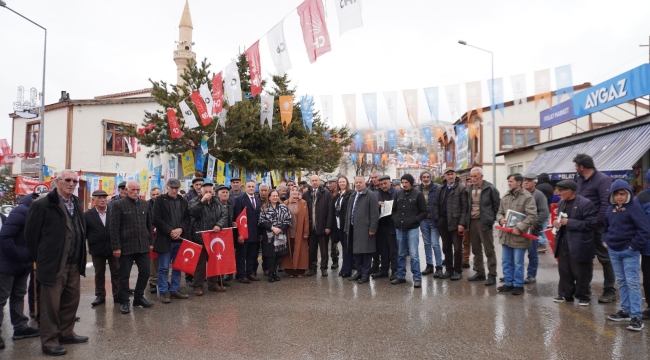 Şenkaya'da Canan Uçar'a Coşkulu Karşılama