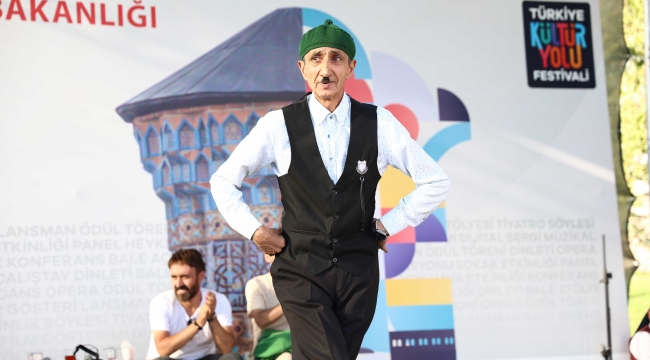 Erzurum Kültür Yolu Festivali Tüm Coşkuyla Devam Ediyor