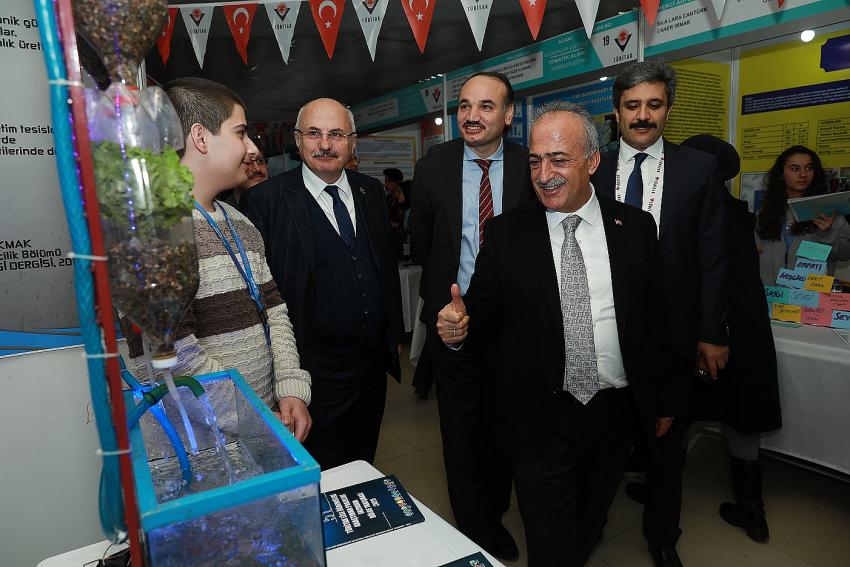 Atatürk Üniversitesi TÜBİTAK Araştırma Projeleri Yarışmasına Ev Sahipliği Yaptı