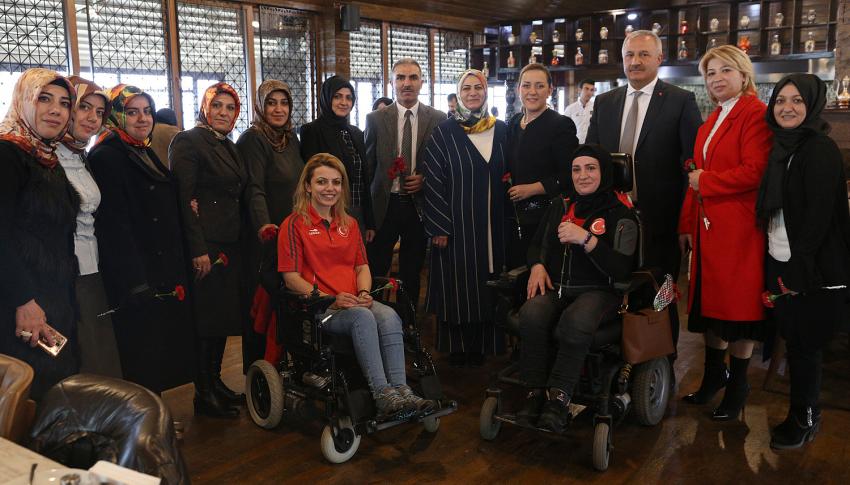 Büyükşehir'den Dünya Engelliler Günü'nde Anlamlı Program