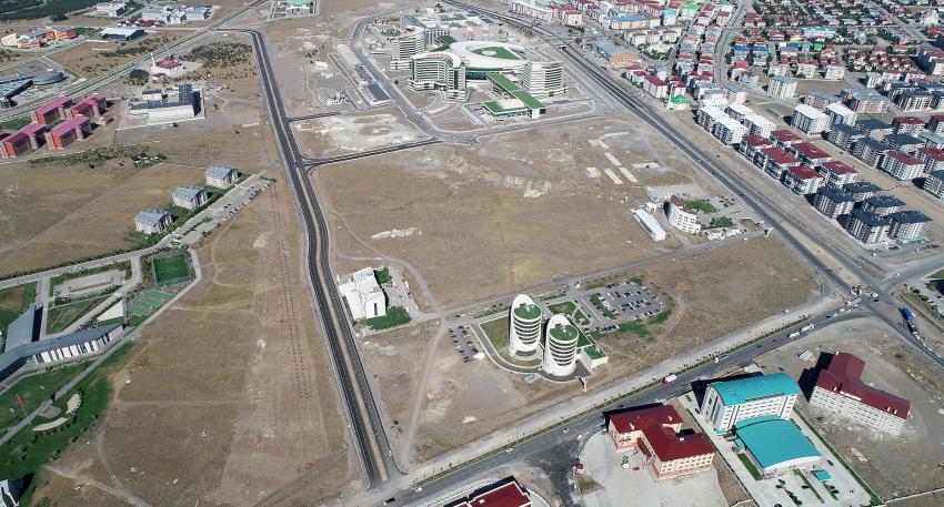 Erzurum Şehir Hastanesi Bağlantı Yolu Göz Dolduruyor