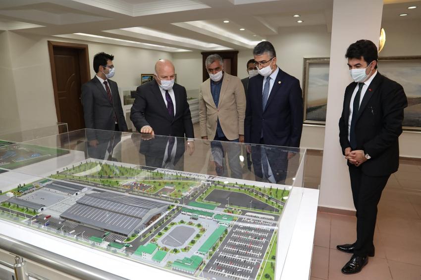 MHP Genel Başkan Yardımcısı Prof.Dr.Aydın'dan Hizmet Teşekkürü