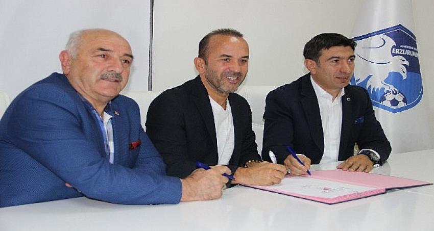 B.B. Erzurumspor teknik direktör Mehmet Özdilek'le sözleşme imzaladı