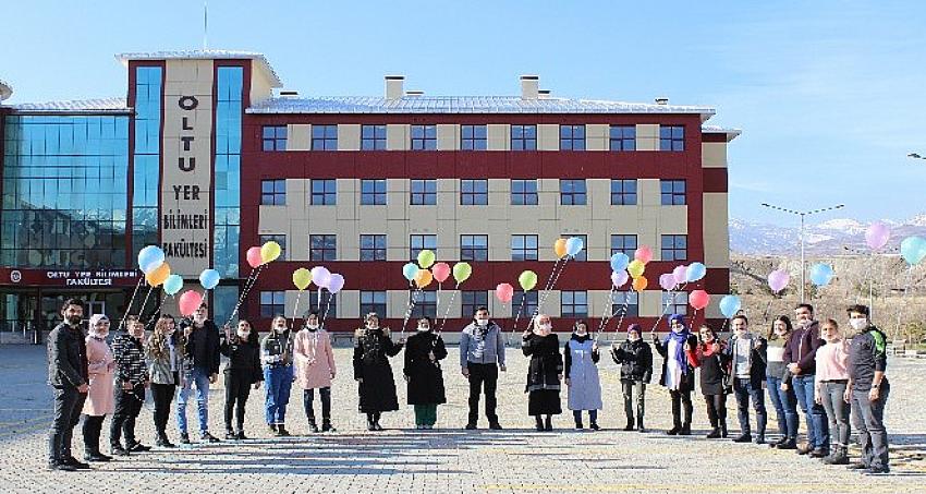 Atatürk Üniversitesi Sosyal Hizmet Kulübü üyelerinden örnek davranış