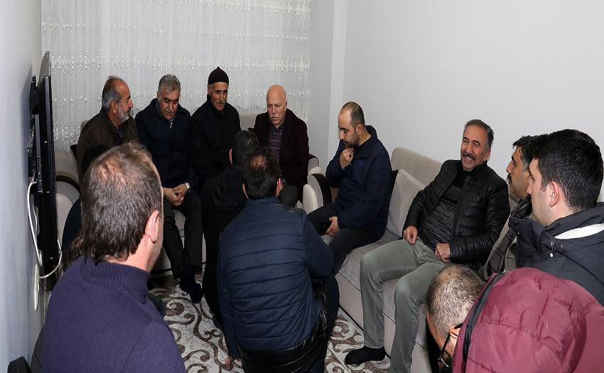 Başkan Sekmen'den Ev Ziyaretleri