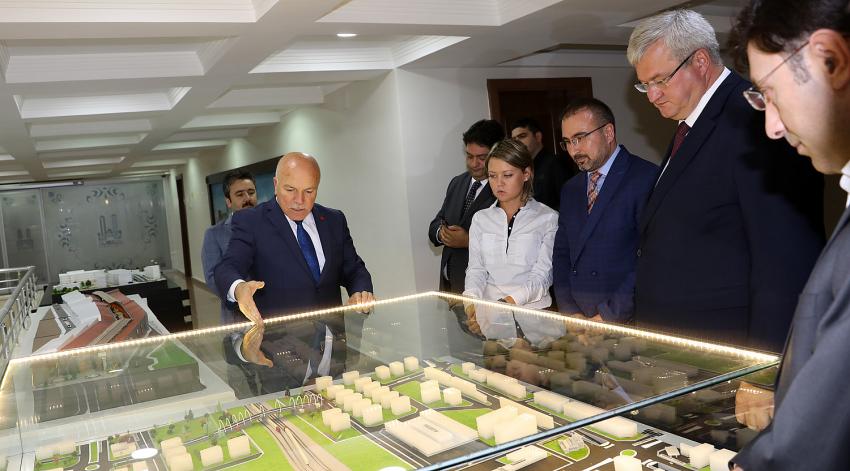 Büyükelçi Sybıha'dan başkan sekmen'e ziyaret