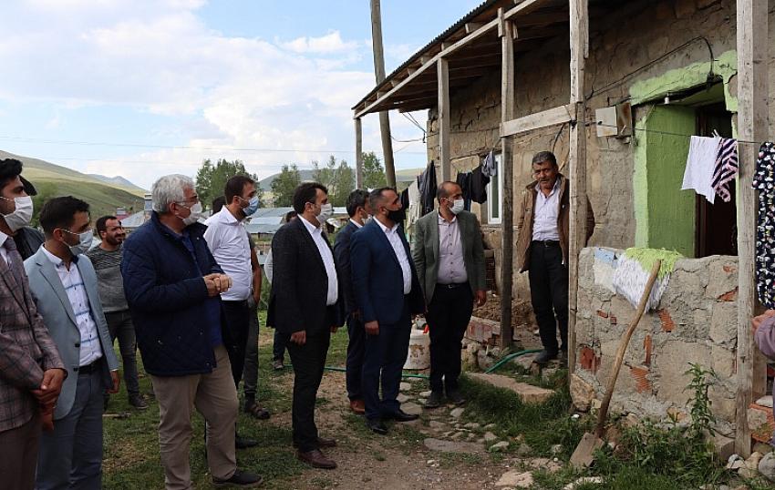 Başkan Yaşar, depremzelerini yalnız bırakmadı