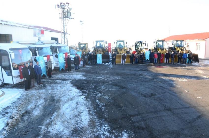 PALANDÖKEN BELEDİYESİ ARAÇ FİLOSUNU GÜÇLENDİRDİ