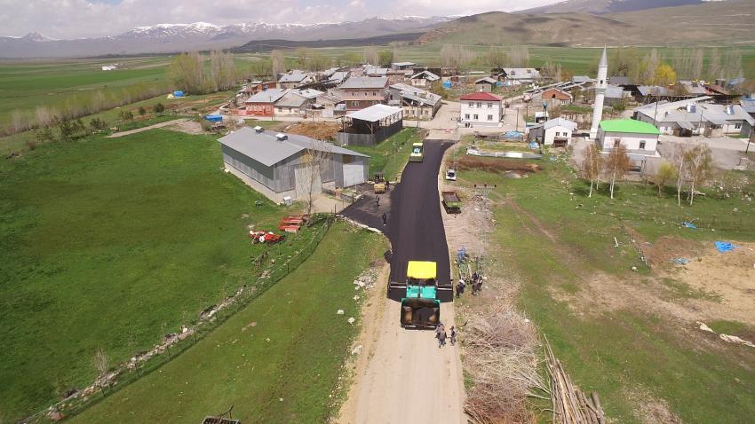 Yakutiye asfalt startını verdi