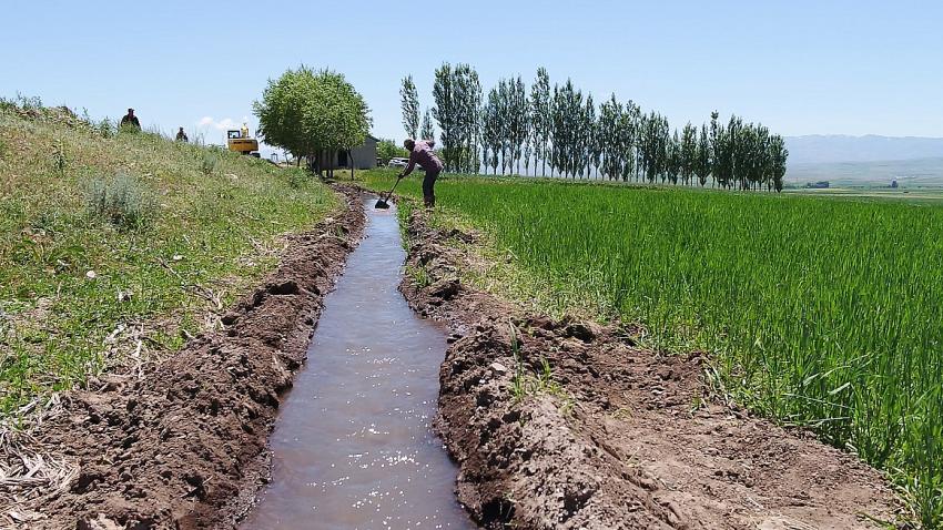 Erzurum'da 340 bin 290 Dekar Tarım Arazisi  Sulanmaya Başladı