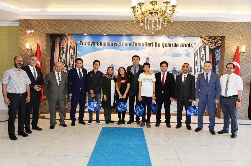 Vali Memiş: Eğitimdeki sıralama Erzurum'a yakışmıyor