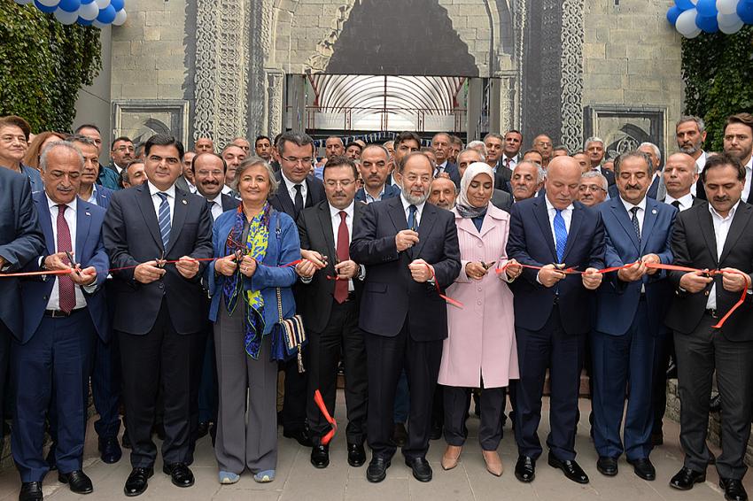 Ankara Erzurum Günlerinde Protokol Krizi