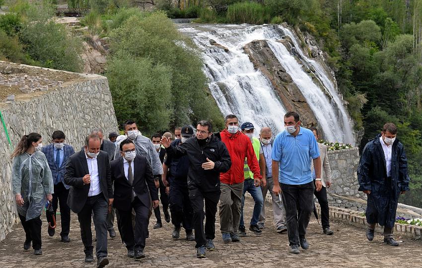 Tortum Şelalesi Yenileniyor