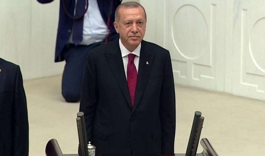 Erdoğan yemin etti, yeni sisteme geçildi