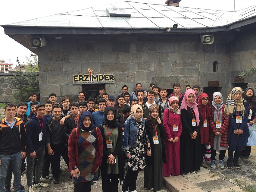 Erzurum'u İlk Kez Görmenin Mutluluğunu Yaşadılar