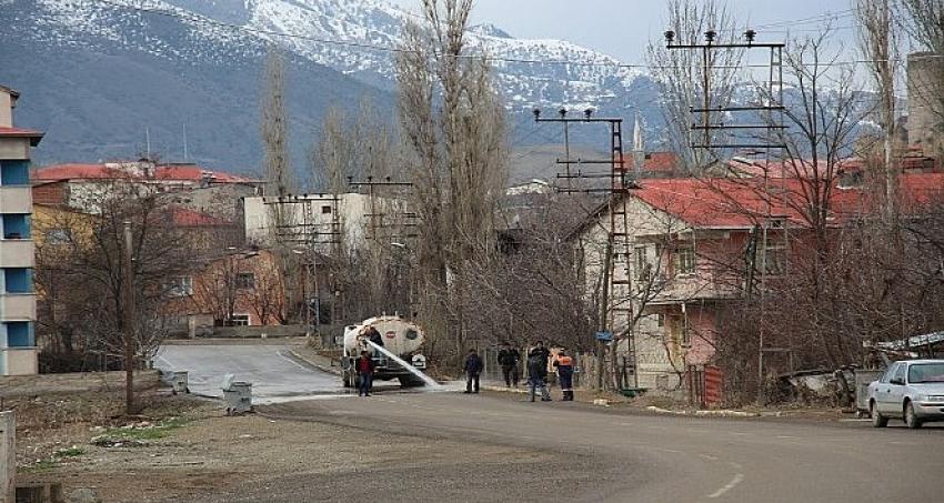 Oltu'da bahar temizliği