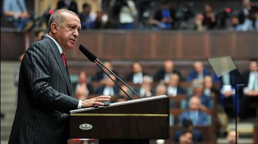 Cumhurbaşkanı Erdoğan'dan 23 Haziran mesajı: Milletimizin kararının başımız üstünde yeri var