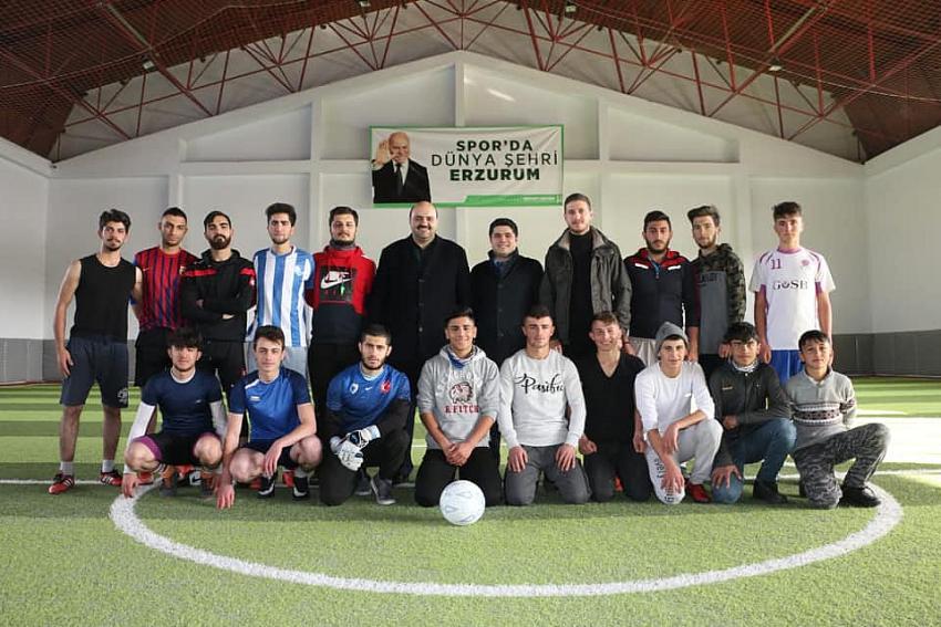 Aziziye'de Gençlerin Futbol Turnuvası