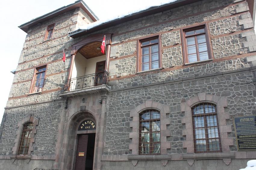 Atatürk Ev'inde yapılan Bakım ve Onarım Bitti